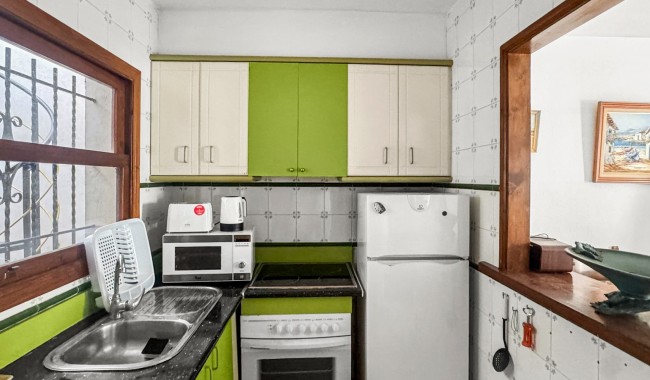 Sprzedaż - Bungalow - Torrevieja - Nueva Torrevieja - Aguas Nuevas