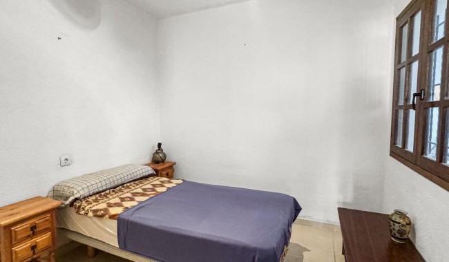 Sprzedaż - Bungalow - Torrevieja - Nueva Torrevieja - Aguas Nuevas