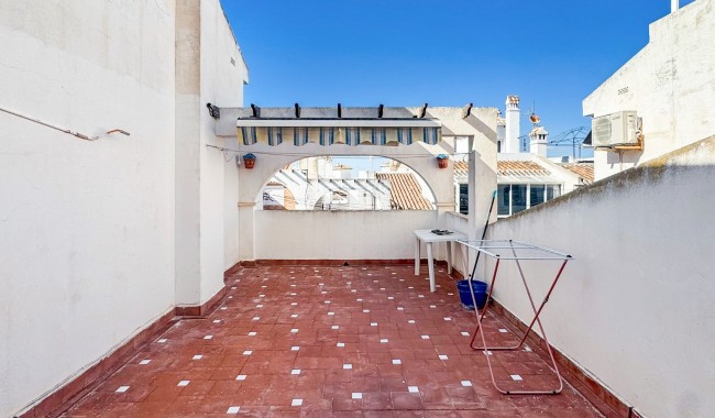 Sprzedaż - Bungalow - Torrevieja - Nueva Torrevieja - Aguas Nuevas
