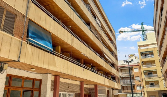 Sprzedaż - Apartament - Torrevieja - El Acequión - Los Náufragos