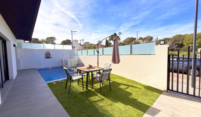 Begagnad - Villa - Villamartín