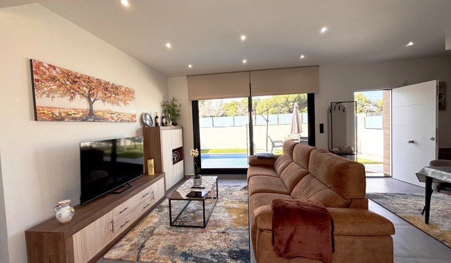 Begagnad - Villa - Villamartín