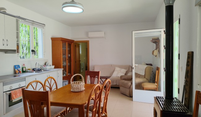 Resale - Finca - Los Montesinos