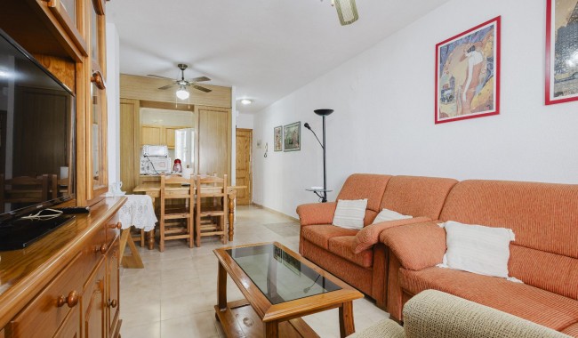 Resale - Apartment - Torrevieja - Playa de La Acequion
