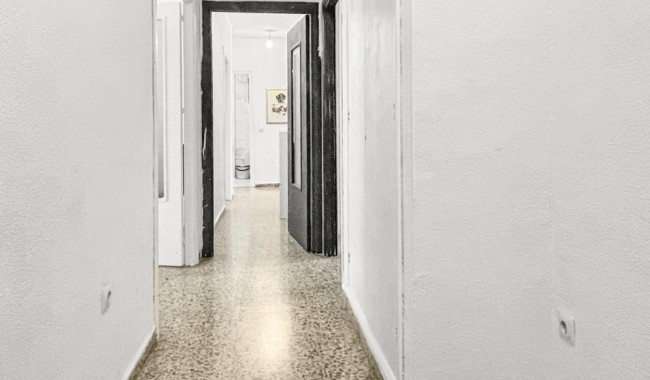 Resale - Apartment - Guardamar - Pueblo