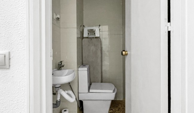 Resale - Apartment - Guardamar - Pueblo