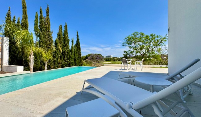 Segunda mano - Villa - Orihuela - Las Colinas Golf Resort