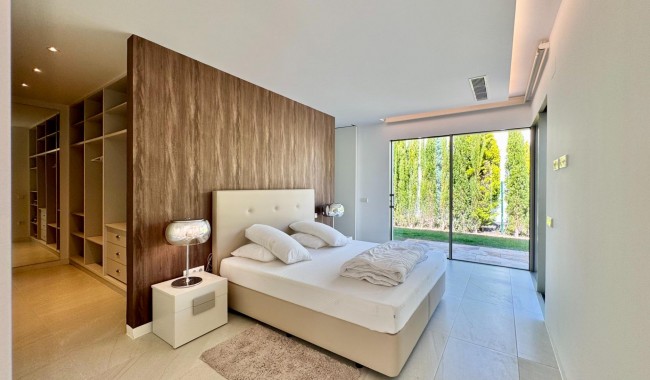 Segunda mano - Villa - Orihuela - Las Colinas Golf Resort