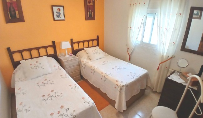 Resale - Villa - Villamartín - El Presidente