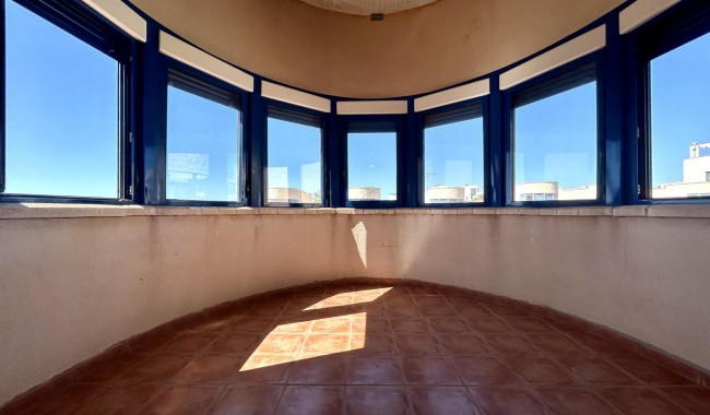 Resale - Townhouse - Cabo Roig