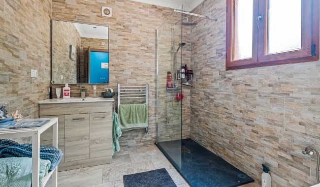 Resale - Finca - Torremendo