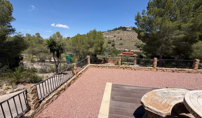 Brukt - Finca - Orihuela - Torremendo