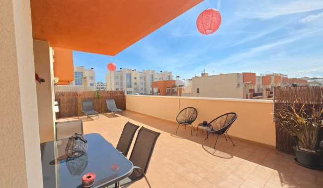 Apartamento - Segunda mano - Orihuela Costa - Villamartín
