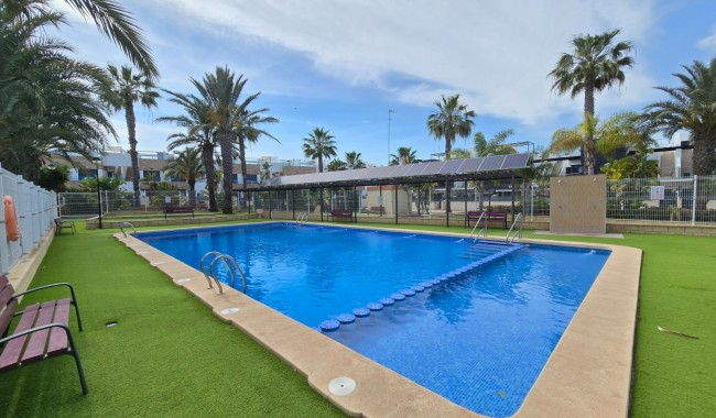 Segunda mano - Apartamento - Orihuela Costa - Villamartín