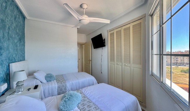 Resale - Apartment - Torrevieja - Gaspar Perrelló