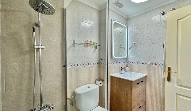 Resale - Apartment - Torrevieja - Gaspar Perrelló