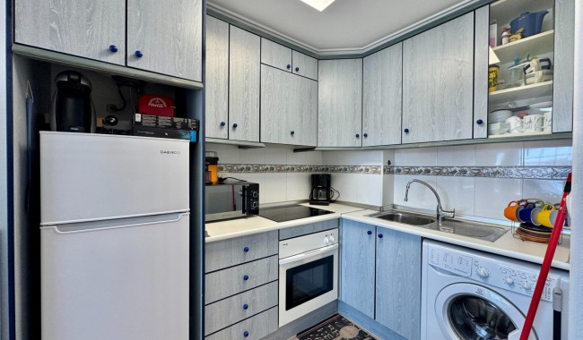 Resale - Apartment - Torrevieja - Gaspar Perrelló