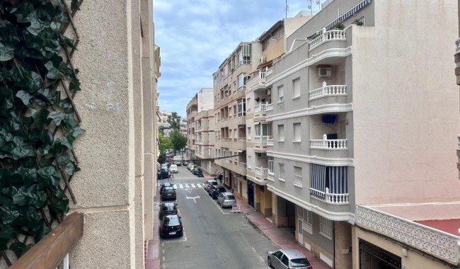 Resale - Apartment - Torrevieja