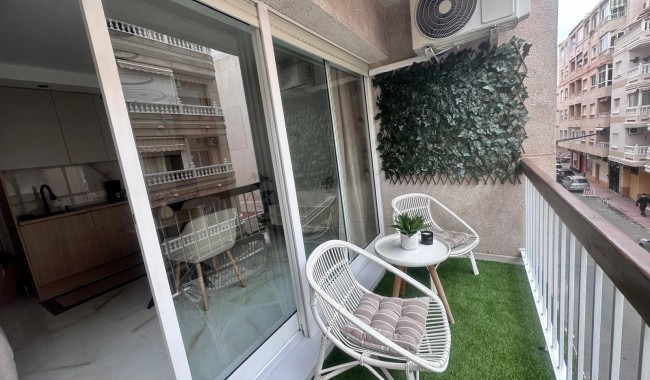 Resale - Apartment - Torrevieja
