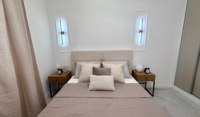 Resale - Apartment - Torrevieja