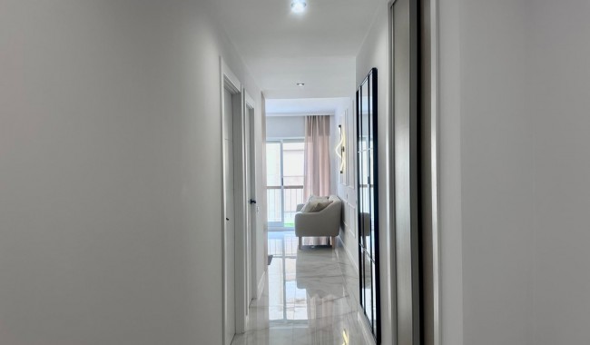 Resale - Apartment - Torrevieja