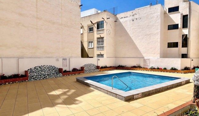 Resale - Apartment - Torrevieja