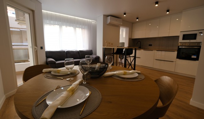 Resale - Apartment - Torrevieja