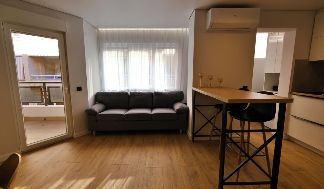 Resale - Apartment - Torrevieja