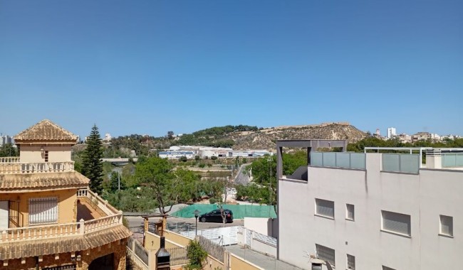 Resale - Townhouse - Guardamar