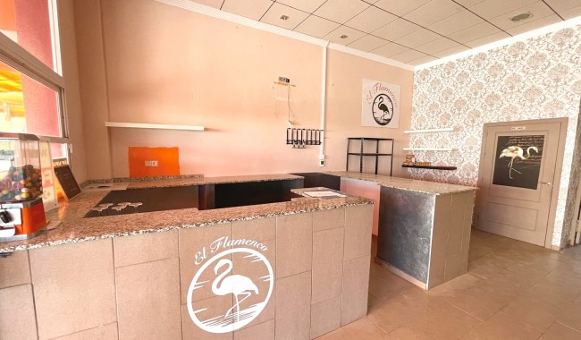 Resale - Business premises - Algorfa - La Finca Golf