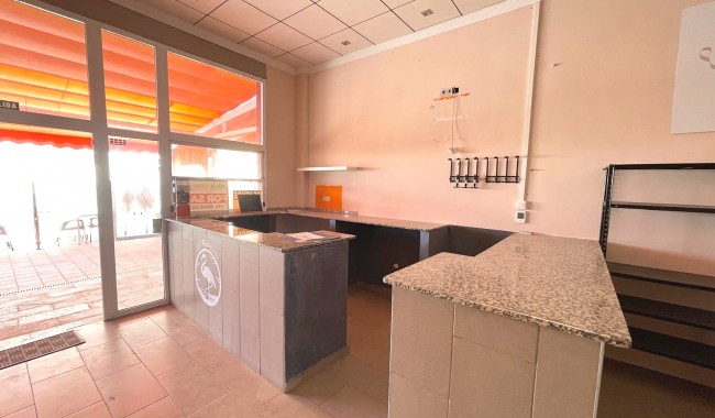 Resale - Business premises - Algorfa - La Finca Golf