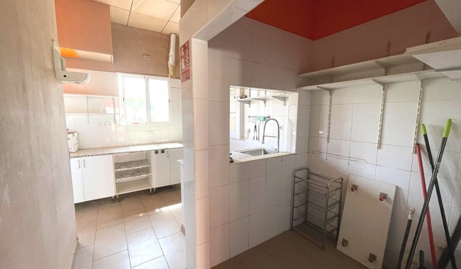 Resale - Business premises - Algorfa - La Finca Golf