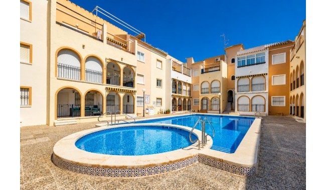 Bungalow - Sprzedaż - Torrevieja - Playa de los Naufragos