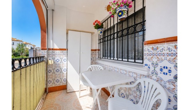 Segunda mano - Bungalow - Torrevieja - Playa de los Naufragos