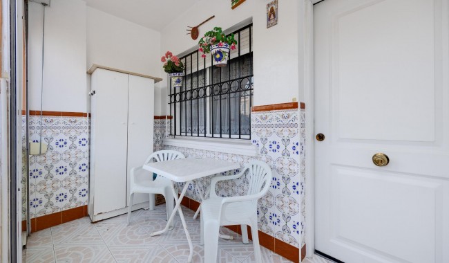 Segunda mano - Bungalow - Torrevieja - Playa de los Naufragos
