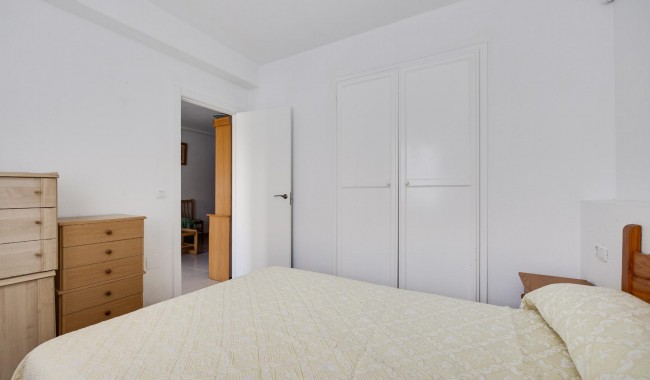 Segunda mano - Bungalow - Torrevieja - Playa de los Naufragos