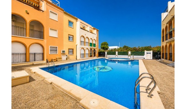 Segunda mano - Bungalow - Torrevieja - Playa de los Naufragos