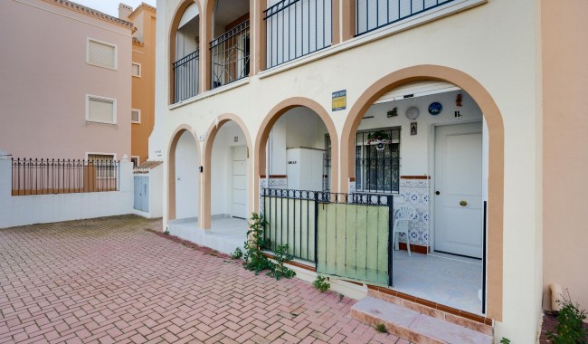 Segunda mano - Bungalow - Torrevieja - Playa de los Naufragos