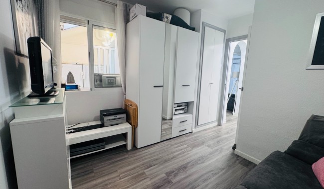 Sprzedaż - Apartament - Orihuela - Orihuela costa