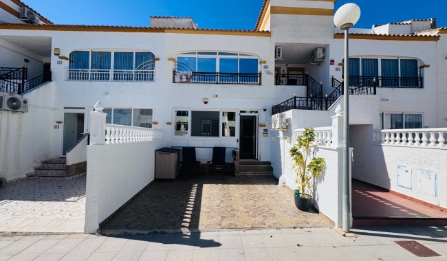 Sprzedaż - Apartament - Orihuela - Orihuela costa