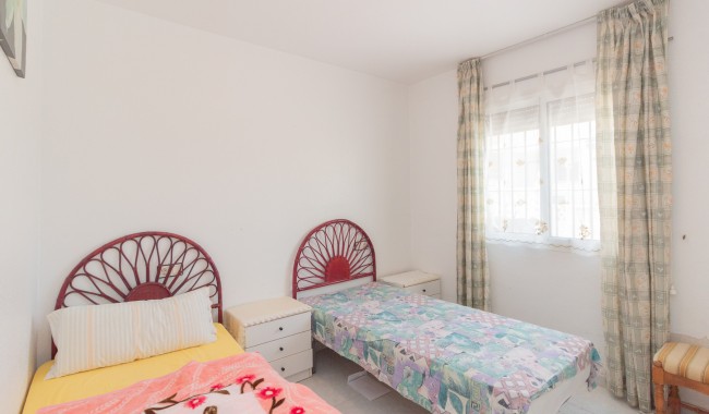 Resale - Apartment - Torrevieja - San Luis