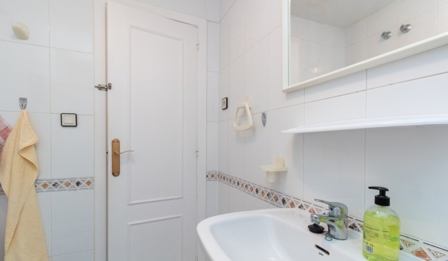 Resale - Apartment - Torrevieja - San Luis