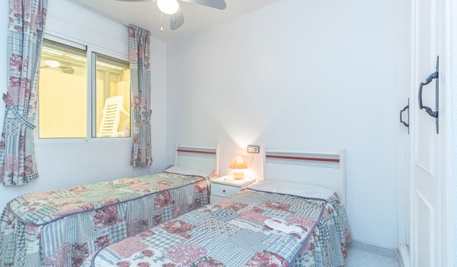 Resale - Apartment - Torrevieja - San Luis