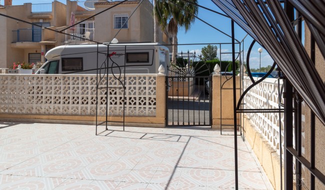 Resale - Apartment - Torrevieja - San Luis