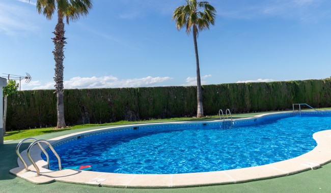 Resale - Apartment - Torrevieja - San Luis