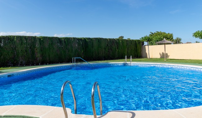 Resale - Apartment - Torrevieja - San Luis