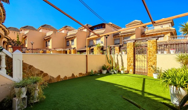 Resale - Townhouse - Guardamar - Guardamar - El Raso