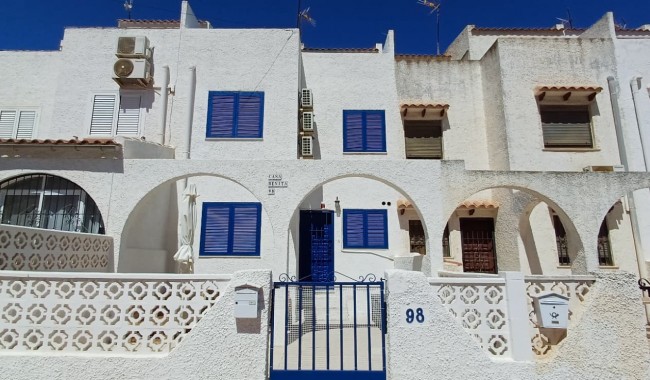 Resale - Townhouse - Torrevieja