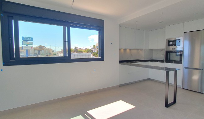 Sprzedaż - Apartament - Torrevieja - Aguas Nuevas