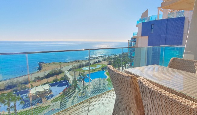 Resale - Apartment - Punta Prima
